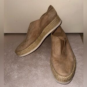 Via Spiga Tan Slip-On Espadrille Platform Sneakers 8 summer vacation resortwear